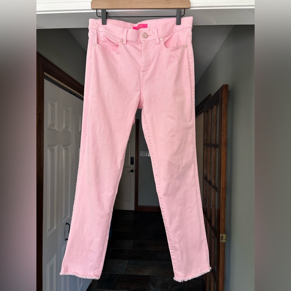 Lilly Pulitzer Denim - Lilly Pulitzer Pale Pink High Rise Raw Hem Ankle 27” Inseam Jeans Sz 6